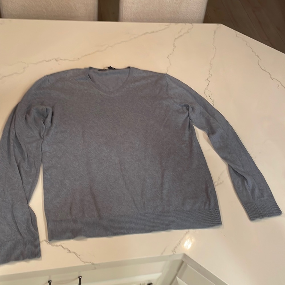 Blue gap v-neck sweater small.
